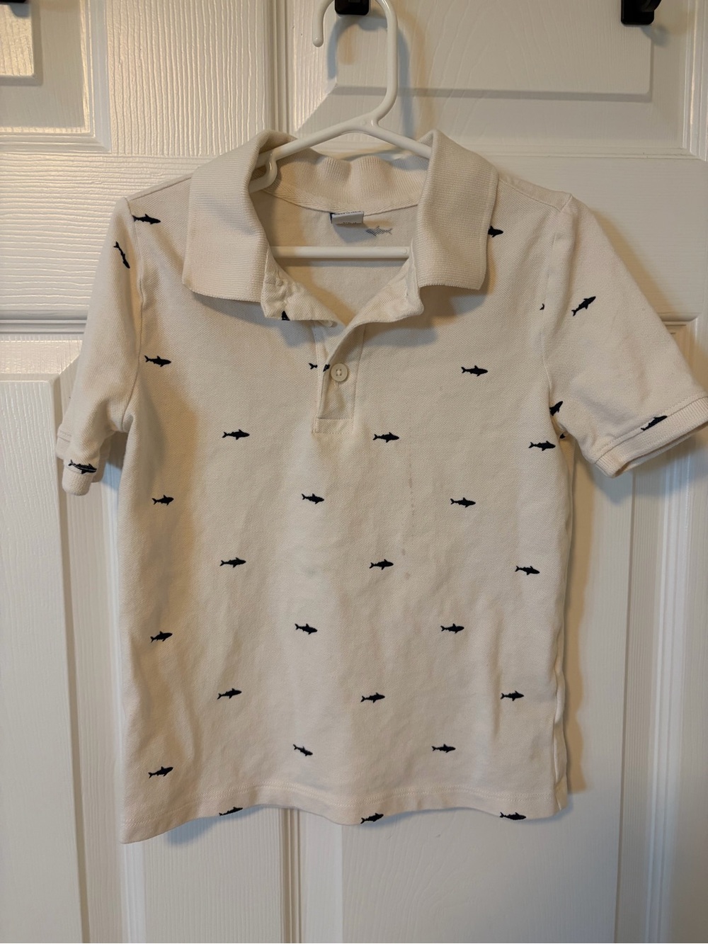 Old Navy Boys 5T Shark Print Polo Shirt Cream Navy